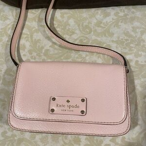 Kate Spade pastel pink purse in excellent condition